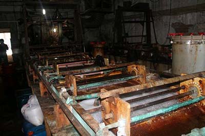 果殼活性炭?jī)艋円旱倪^(guò)程